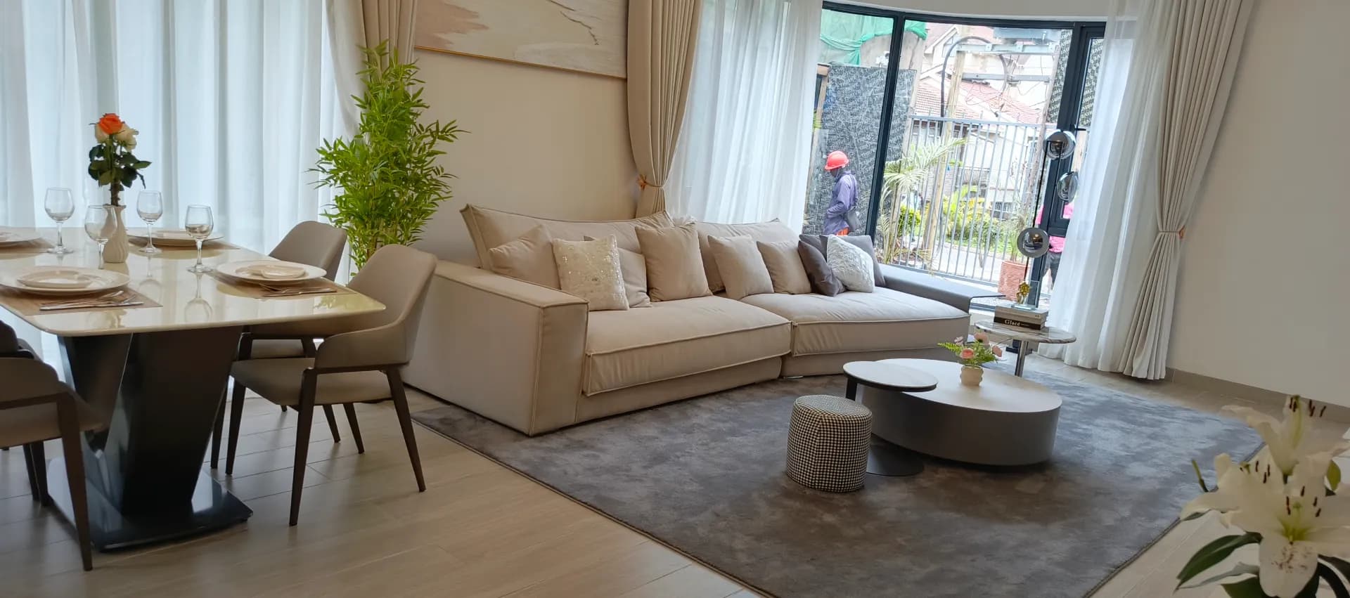 An excellent very spacious 2 bedroom master bedroom